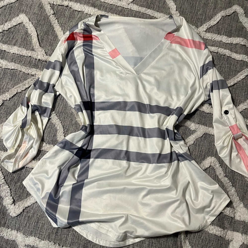 Stylish Plaid Women's Blouse - White and Gray